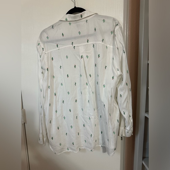 Old Navy Button Front Classic Shirt XL - Picture 5 of 7